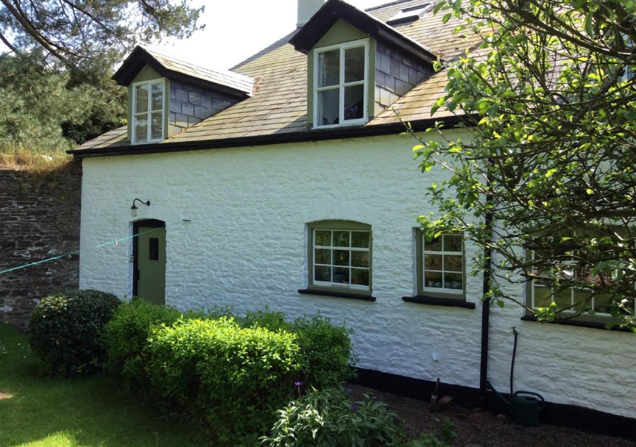 Castell Madoc Cottages Lower Chapel Екстер'єр фото