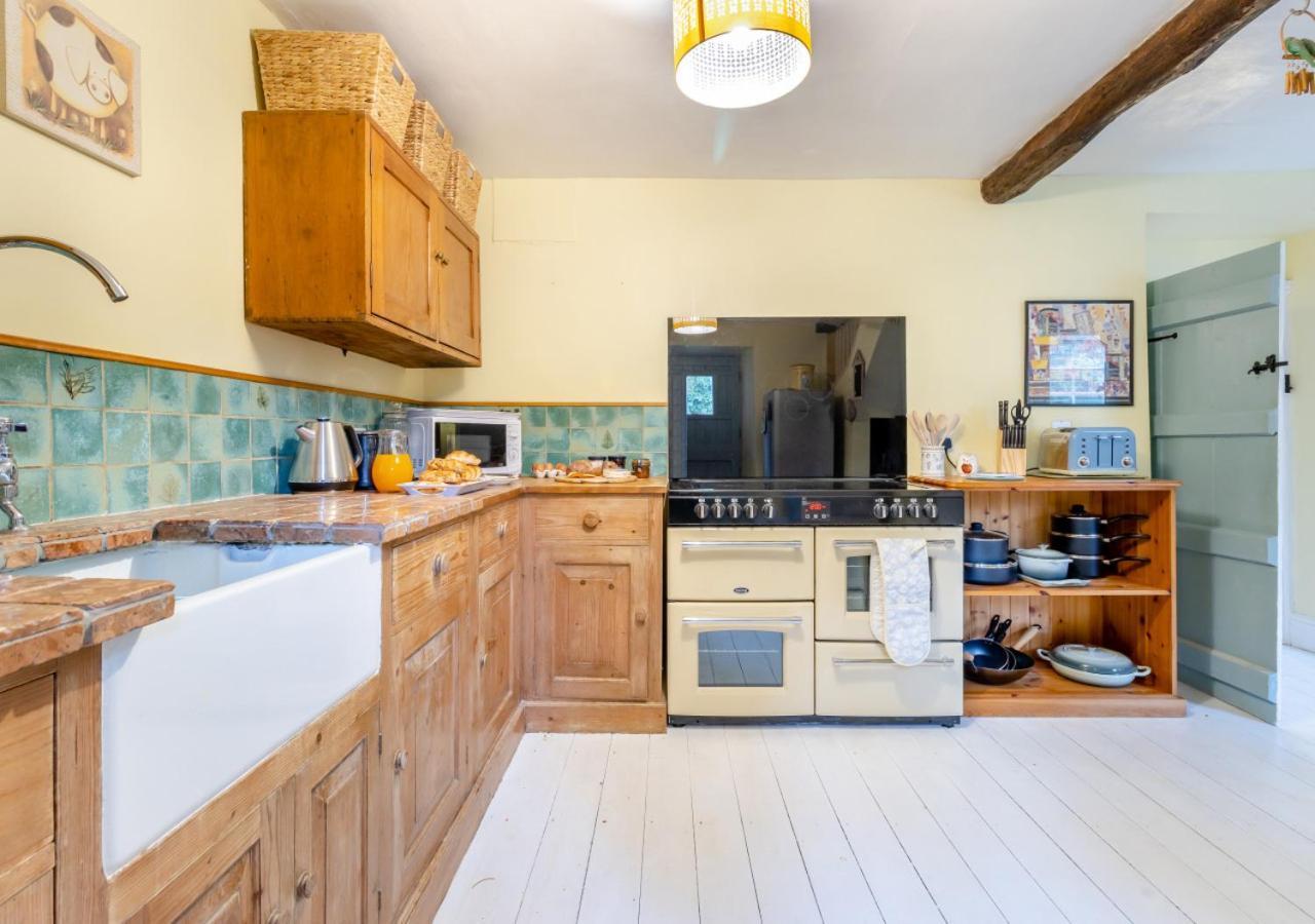 Castell Madoc Cottages Lower Chapel Екстер'єр фото